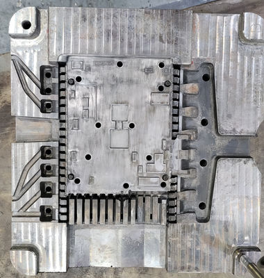 품질  High Precision 1.2311 Die Casting Mould For Automotive Parts 공장