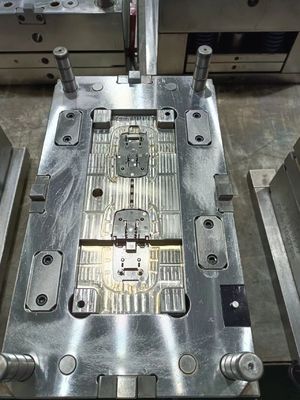 ISO 사용자 지정 플라스틱 폼딩 Cnc 프레싱 기계 생산 및 가공 의료