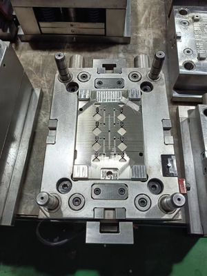 ISO 사용자 지정 플라스틱 폼딩 Cnc 프레싱 기계 생산 및 가공 의료