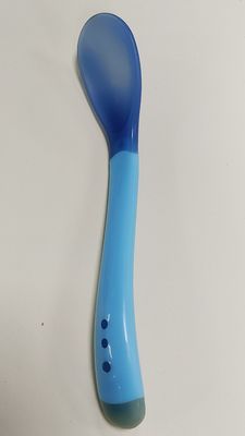 탁월한 굴절 저항성 부엌 도구 및 가젯을위한 실리콘 스푼