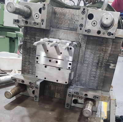 장형 수명 정밀 주사  Molding with EDM and Milling Machining (EDM 및 밀링 가공으로 정밀 주사  Molding)